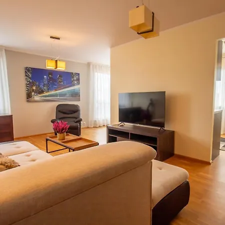 Fortuuna City View Apartment Tartu Esterno foto