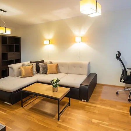 Fortuuna City View Apartment Tartu Esterno foto